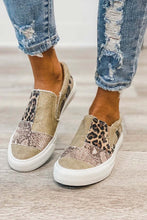 Ladda upp bild till gallerivisning, Leopard Snake Print Slip On Canvas Sneakers
